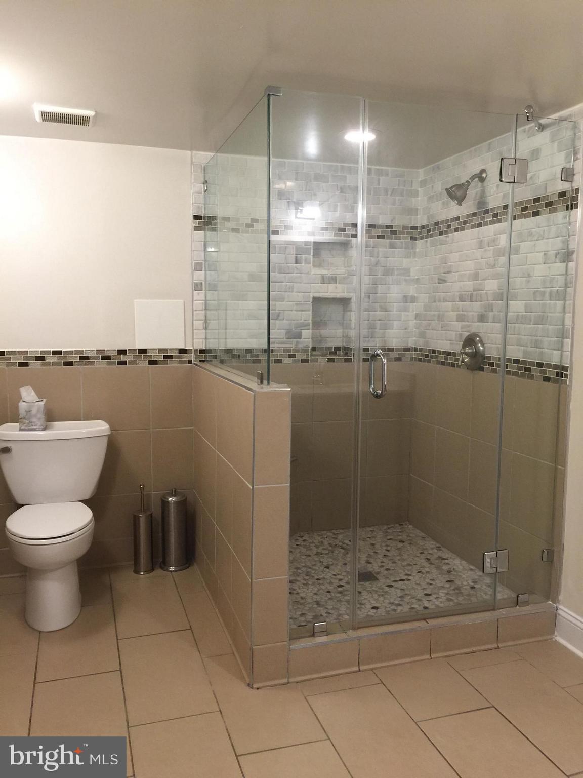 AUSTIN RIDGE - Residential Lease