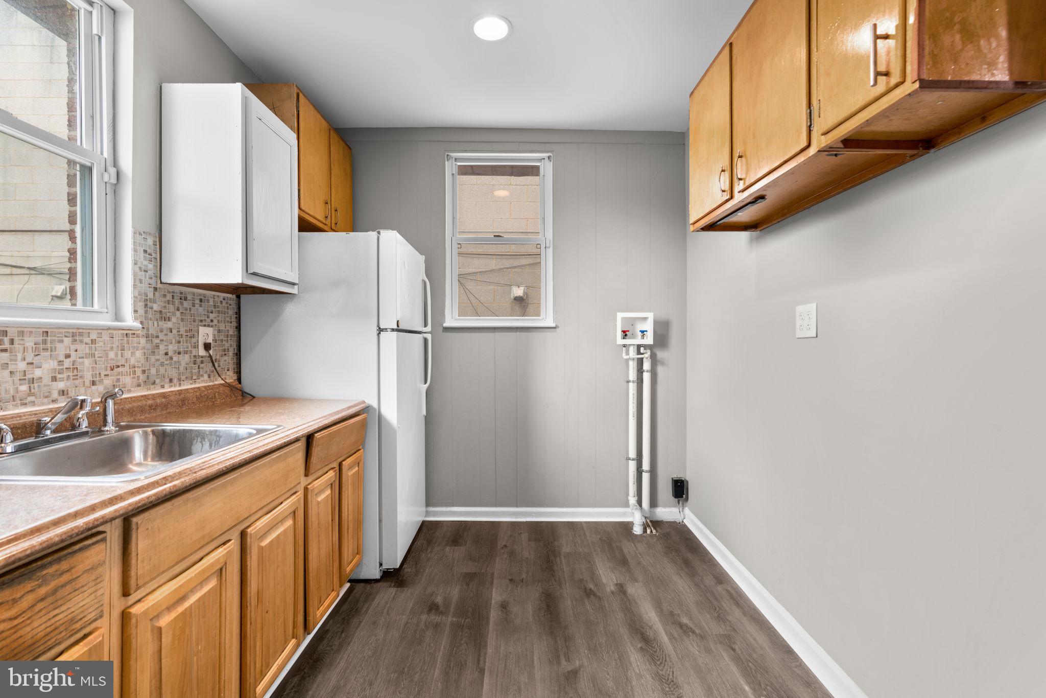 BROOKLYN PARK - Residential Lease