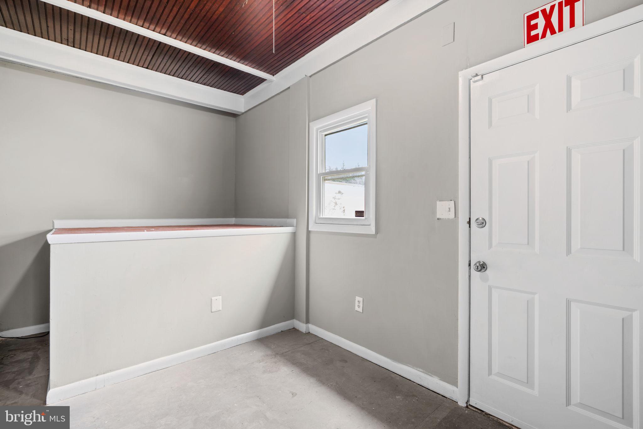 BROOKLYN PARK - Residential Lease