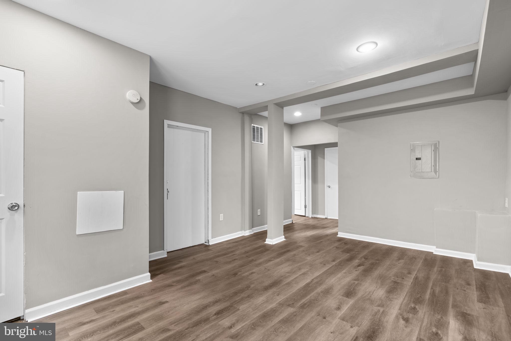 BROOKLYN PARK - Residential Lease