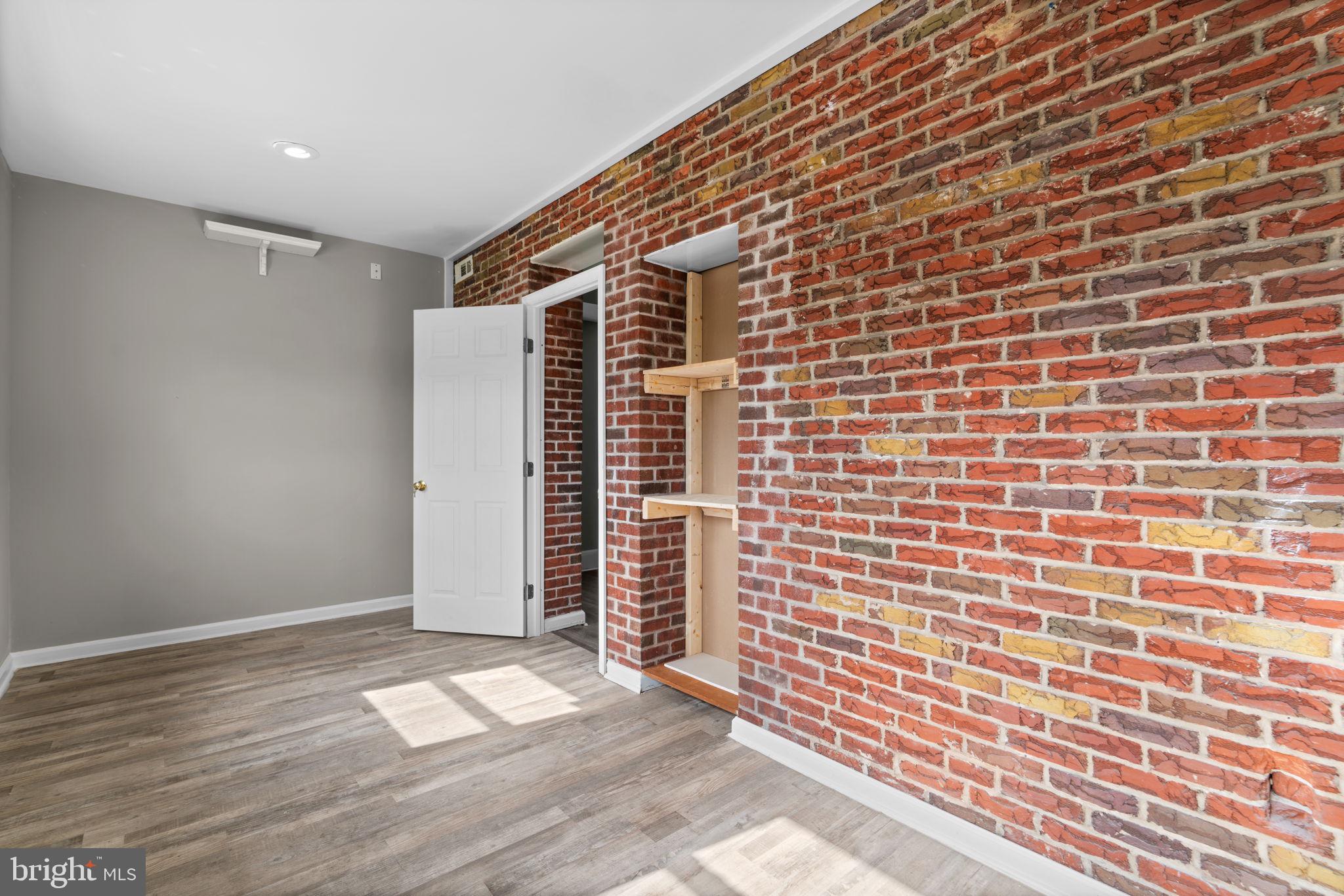 BROOKLYN PARK - Residential Lease
