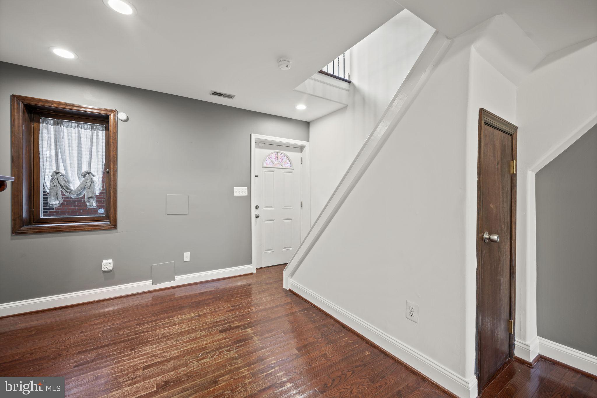 FELLS POINT HISTORIC DISTRICT - Residential Lease