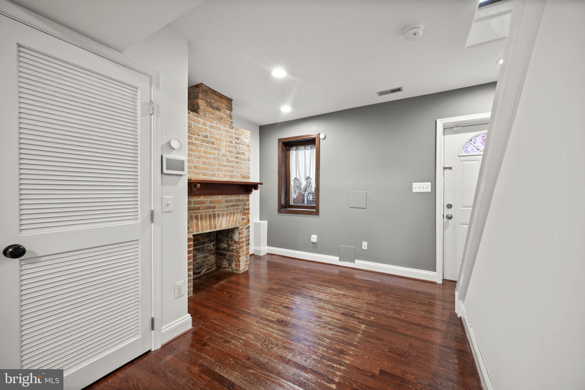 FELLS POINT HISTORIC DISTRICT - Residential Lease