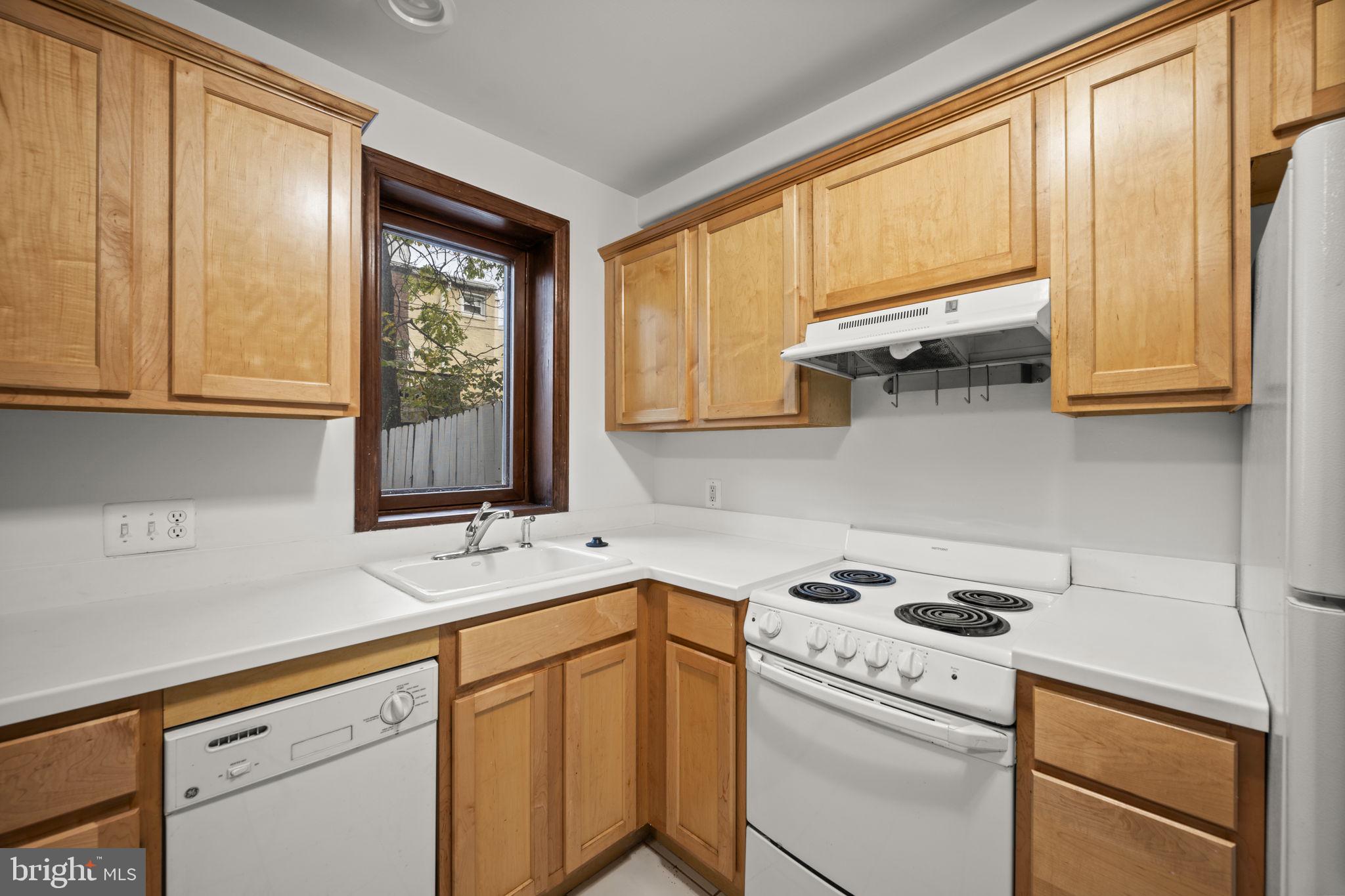 FELLS POINT HISTORIC DISTRICT - Residential Lease