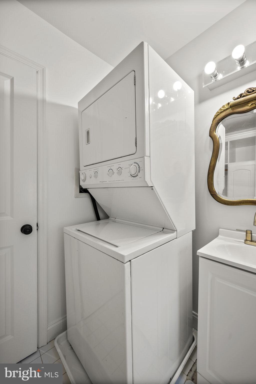 FELLS POINT HISTORIC DISTRICT - Residential Lease