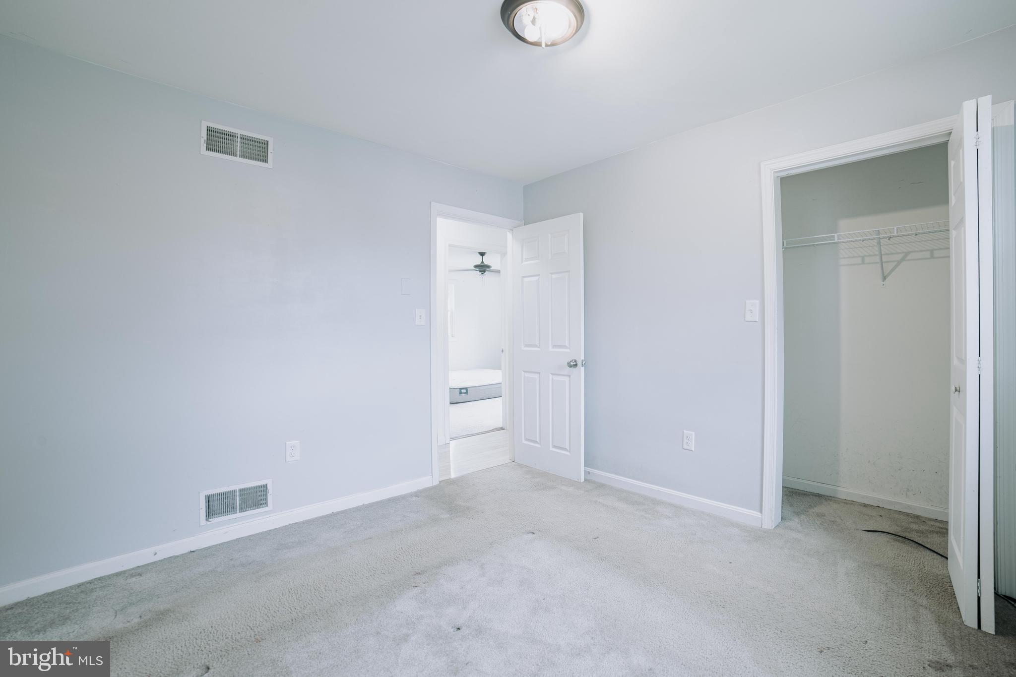 FOX GLENN - Residential