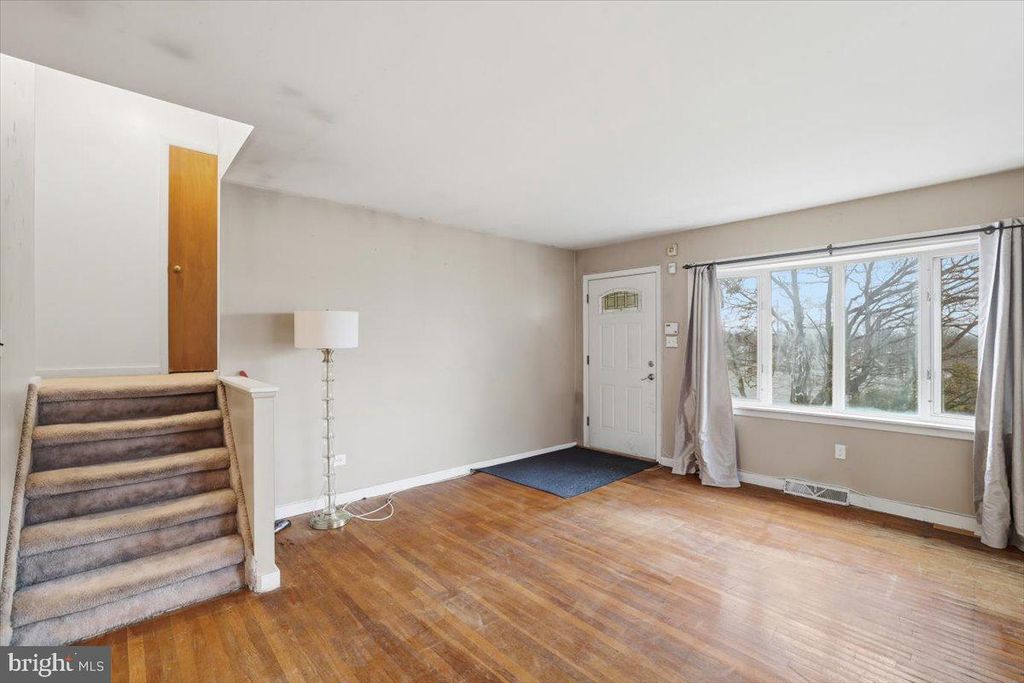 Photo of 152 Egerton Avenue, GLENSIDE, PA 19038 (MLS # PAMC2169720)