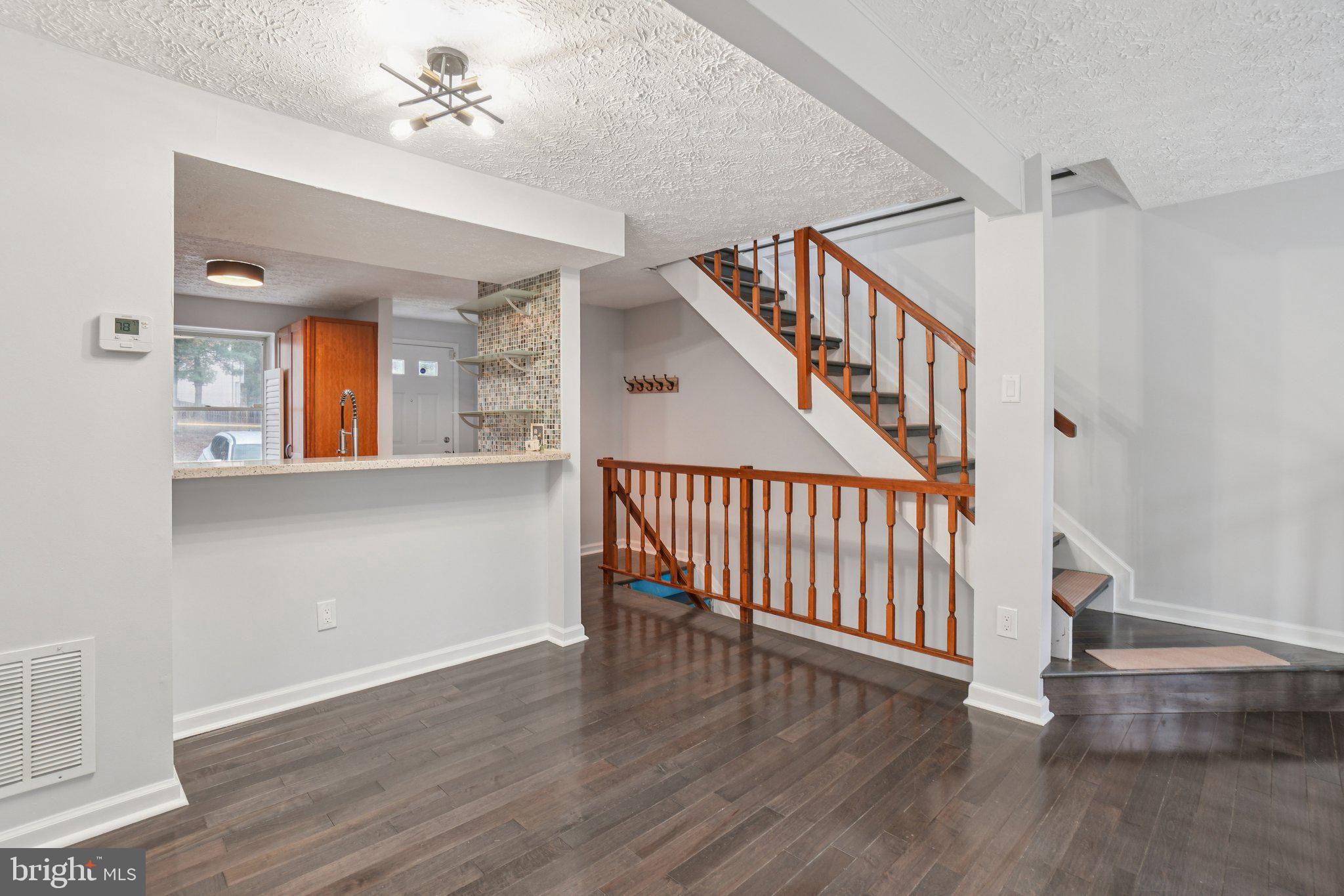 NEWINGTON FOREST - Residential Lease