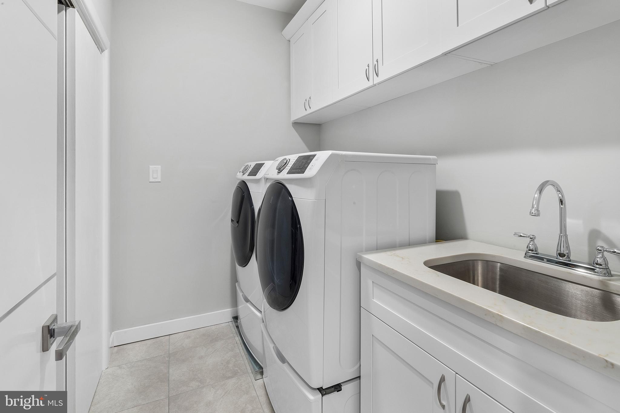 FRANCISVILLE - Residential