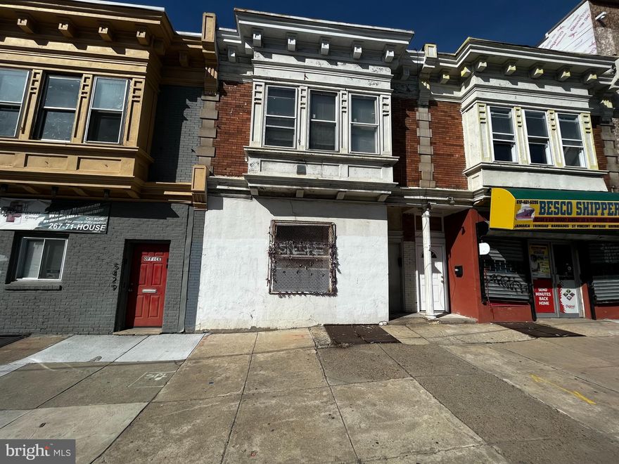 Mixed Use 4 units. 1st Floor Storefront Office and 2 bdrm  Apt in the rear. 2nd Floor has 2 - 1 bdrm 1 bath apartments. Needs Work.