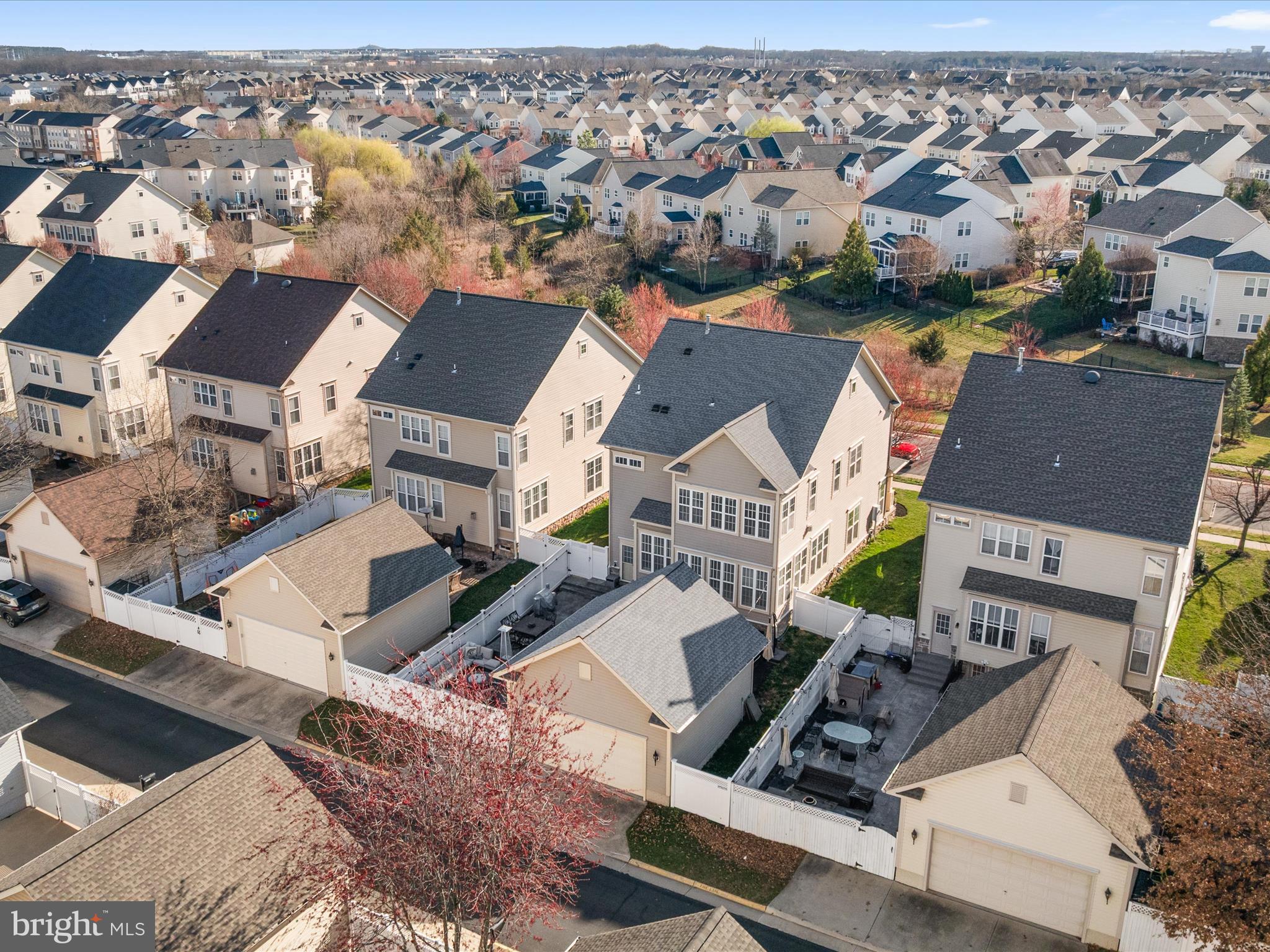 BRAMBLETON - Residential