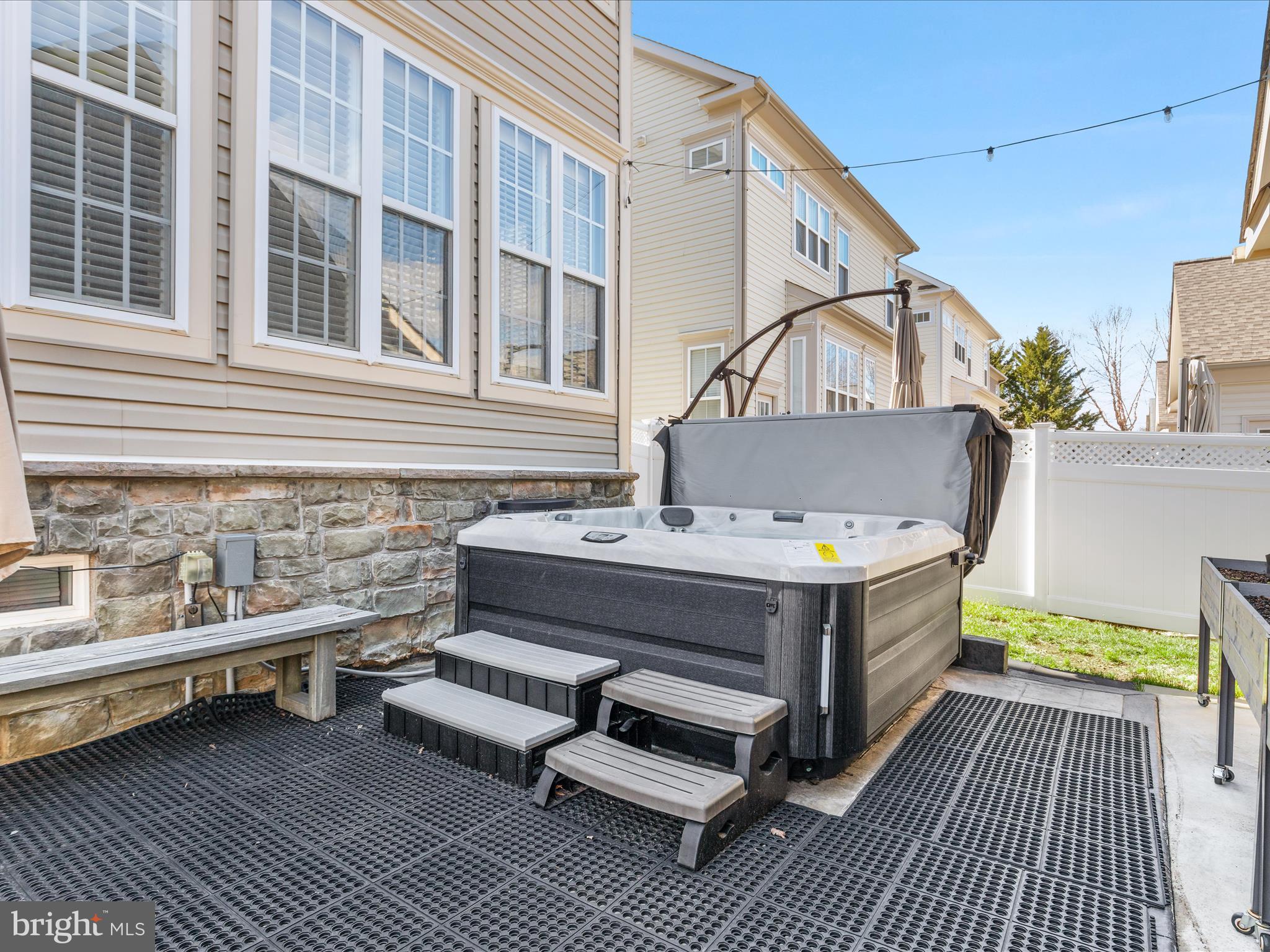 BRAMBLETON - Residential