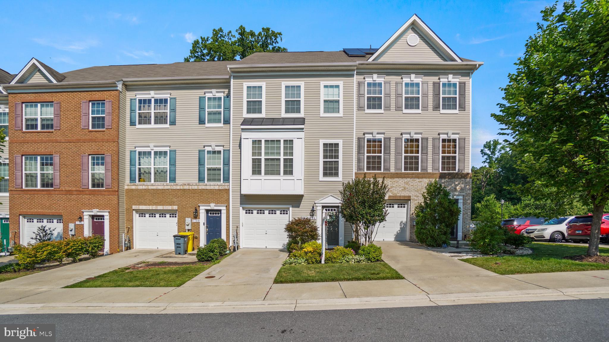Beautiful Townhome in Dorchester view is move in Ready, with 3+ bedrooms, 2 full baths and 3 half baths,
wood flooring and carpeting, open concept floor plan offers over 2200 sq ft of luxury and comfortable living,
Gourmet kitchen with 42" cabinets, stainless steel appliances, tons of counter space and large Island, gas cooking, pantry, separate dining area, sliding glass doors to large custom deck, also large balcony on the 4th level, 4th level could be 4th bedroom, rec room, or just a study. Primary bedroom with large shower and large walk-in closet. Washer and dryer is on upper level, almost forgot one car garage, and professionally landscaped front and back.
located to major highways and shopping