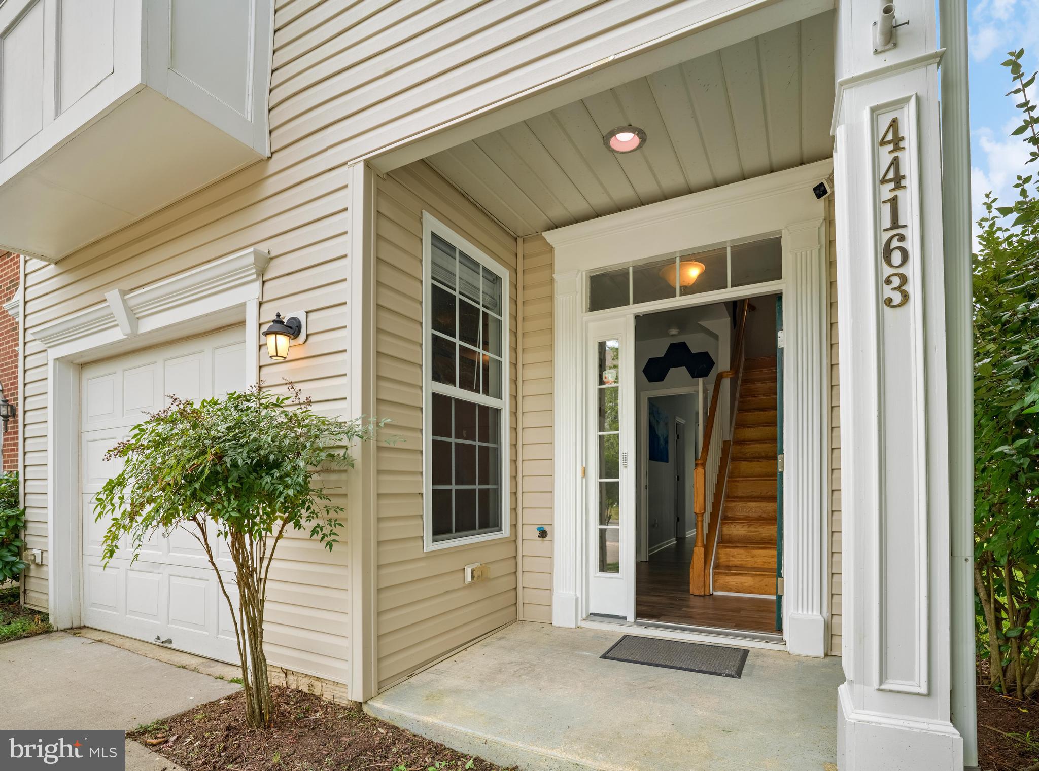 44163 AZALEA COURT