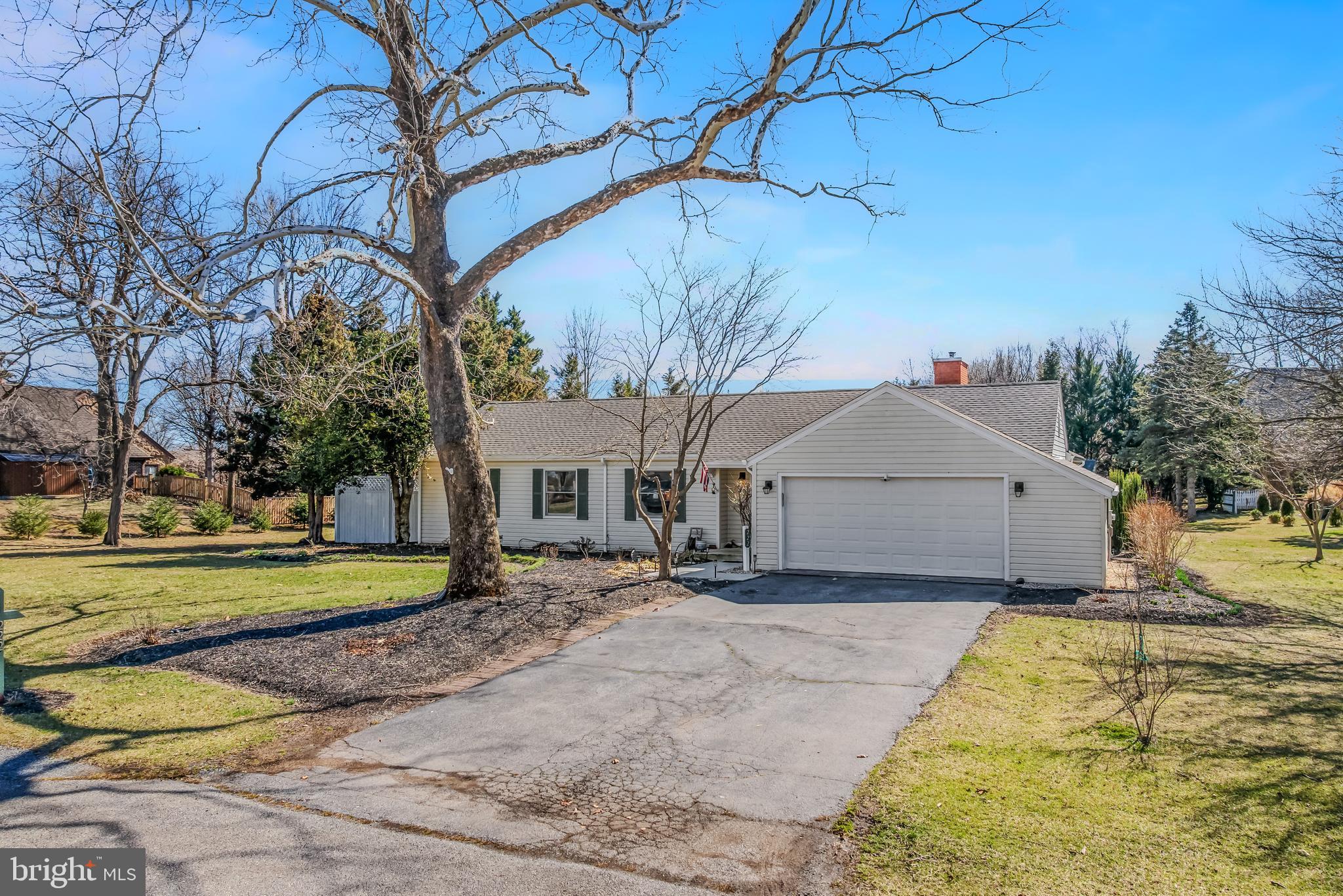 STONELEIGH - Residential