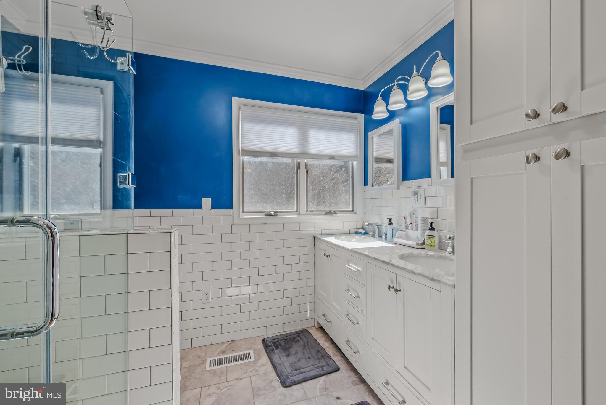 STONELEIGH - Residential