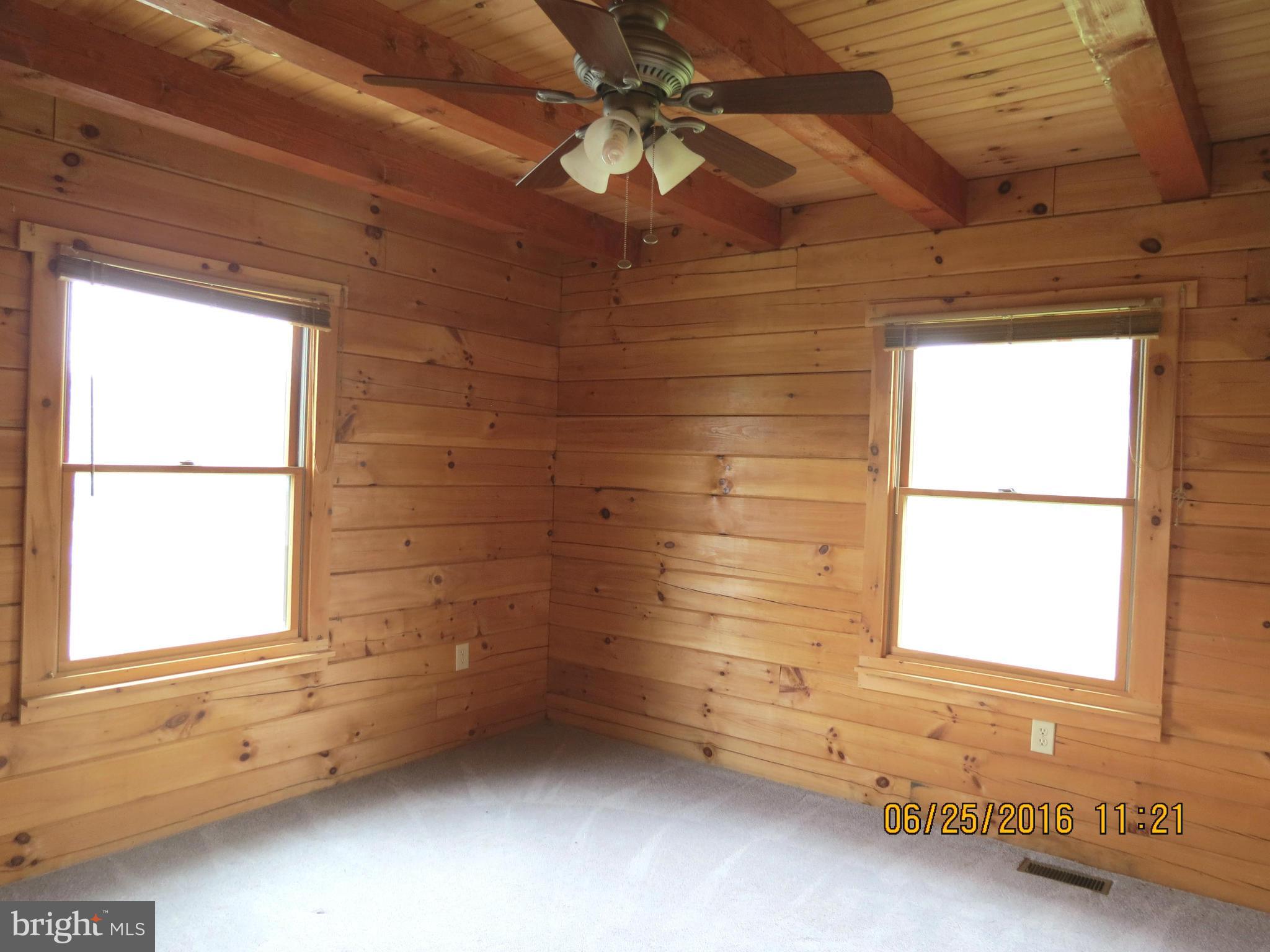 MOUNTAIN VIEW - Residential