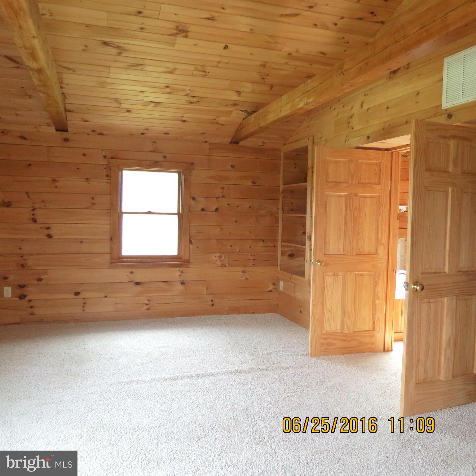 MOUNTAIN VIEW - Residential