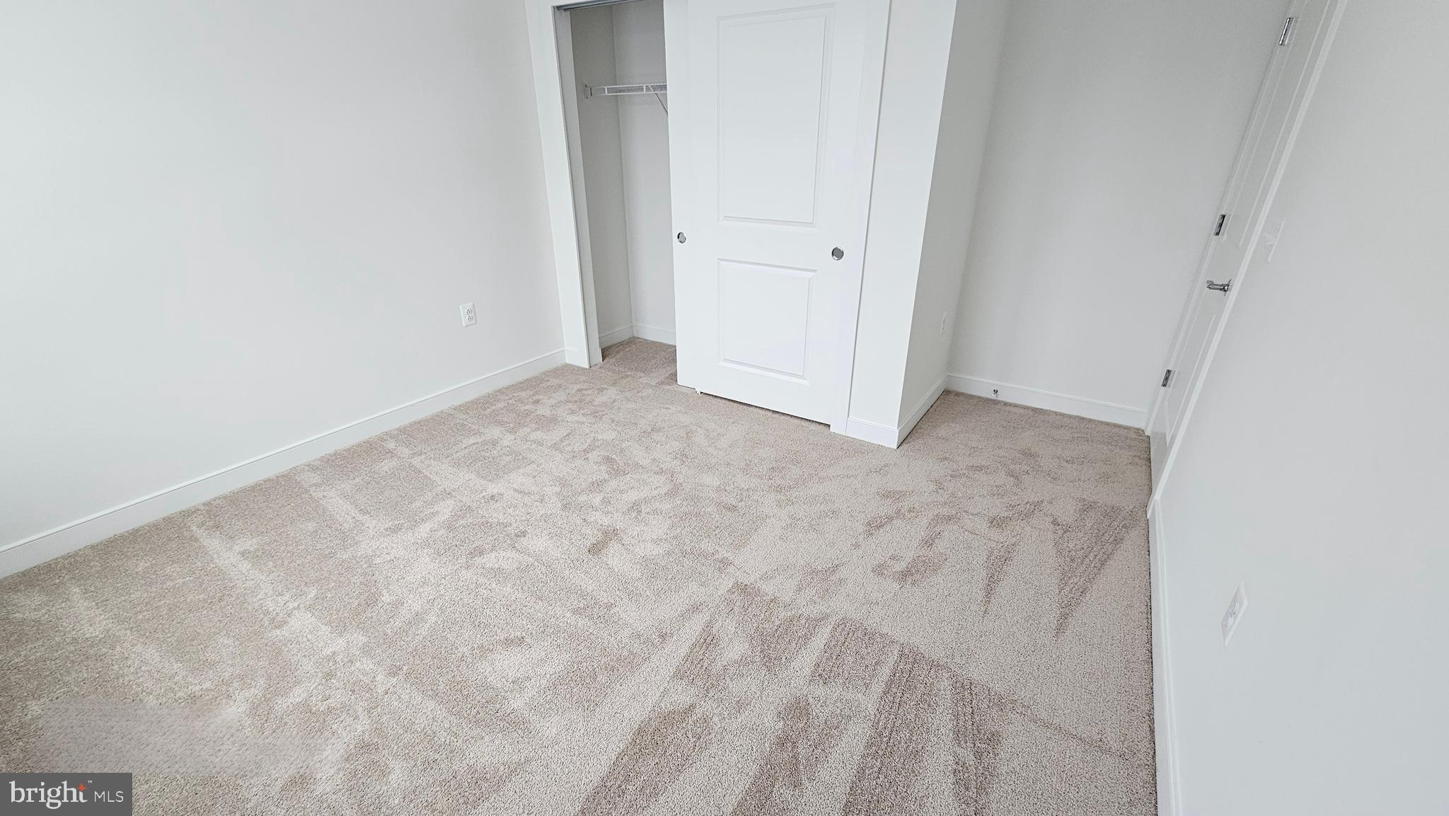 FARMSTEAD DISTRICT - Residential Lease