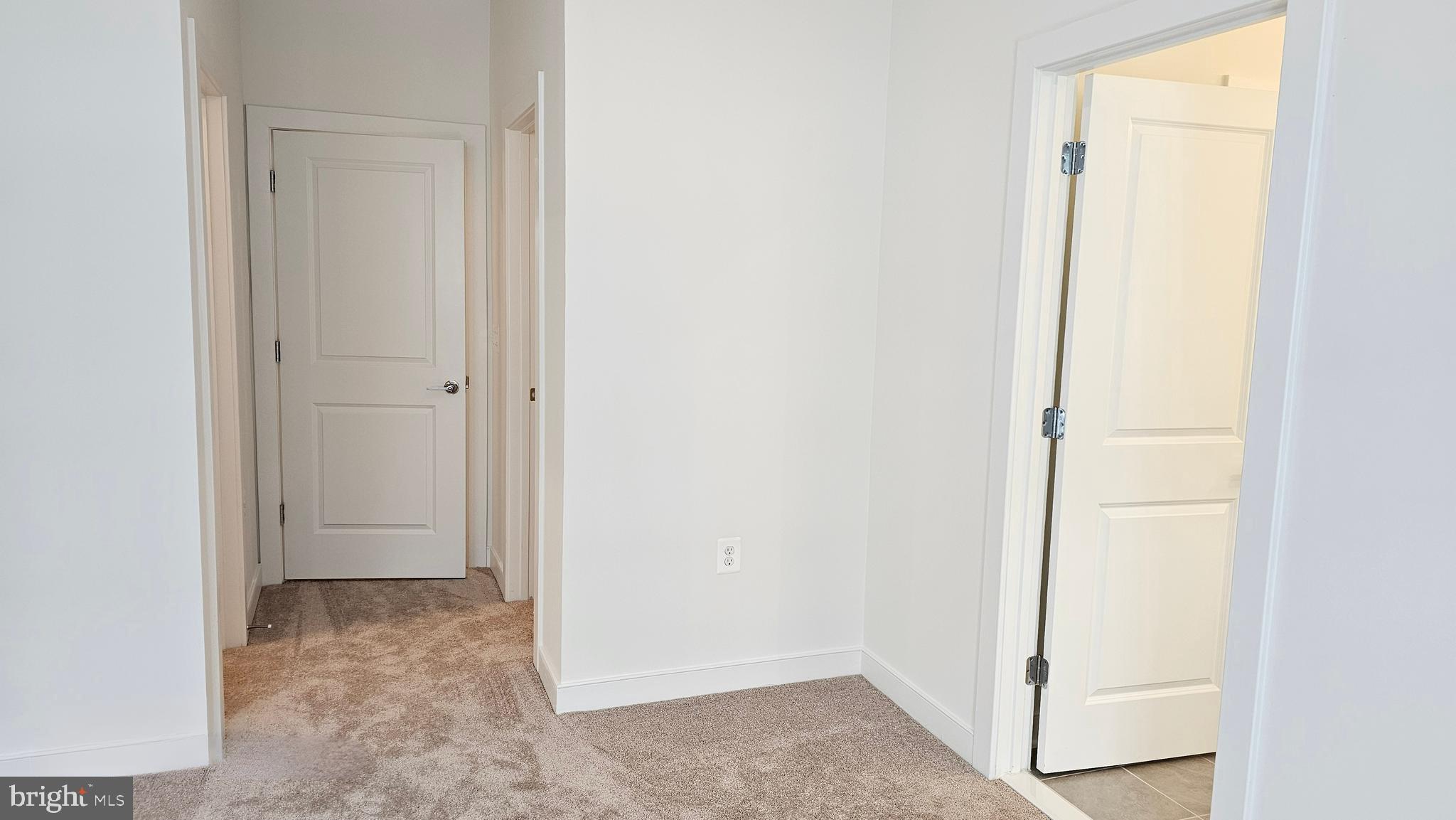 FARMSTEAD DISTRICT - Residential Lease