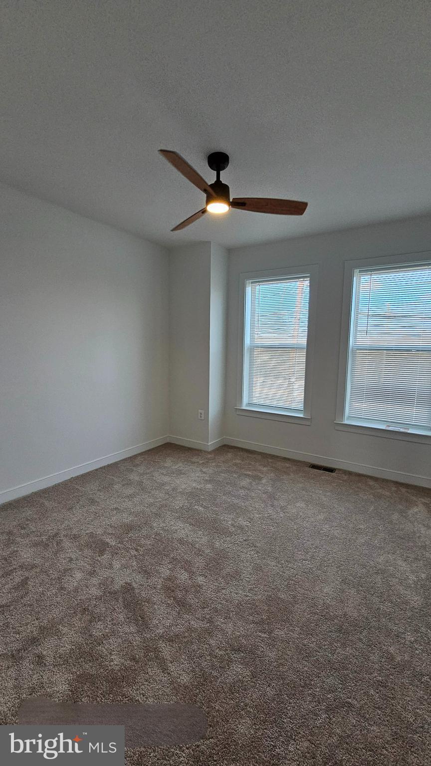 FARMSTEAD DISTRICT - Residential Lease