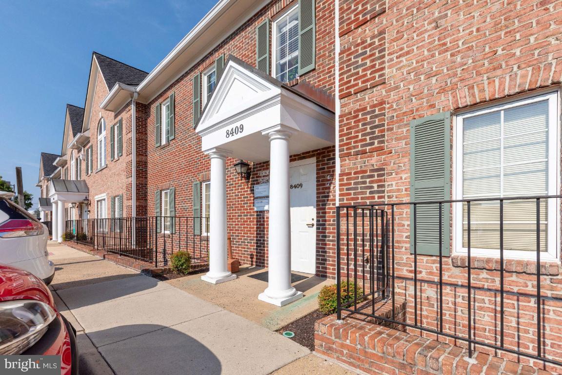 SUDLEY PARK PROFESSIONAL CENTER - Commercial Sale