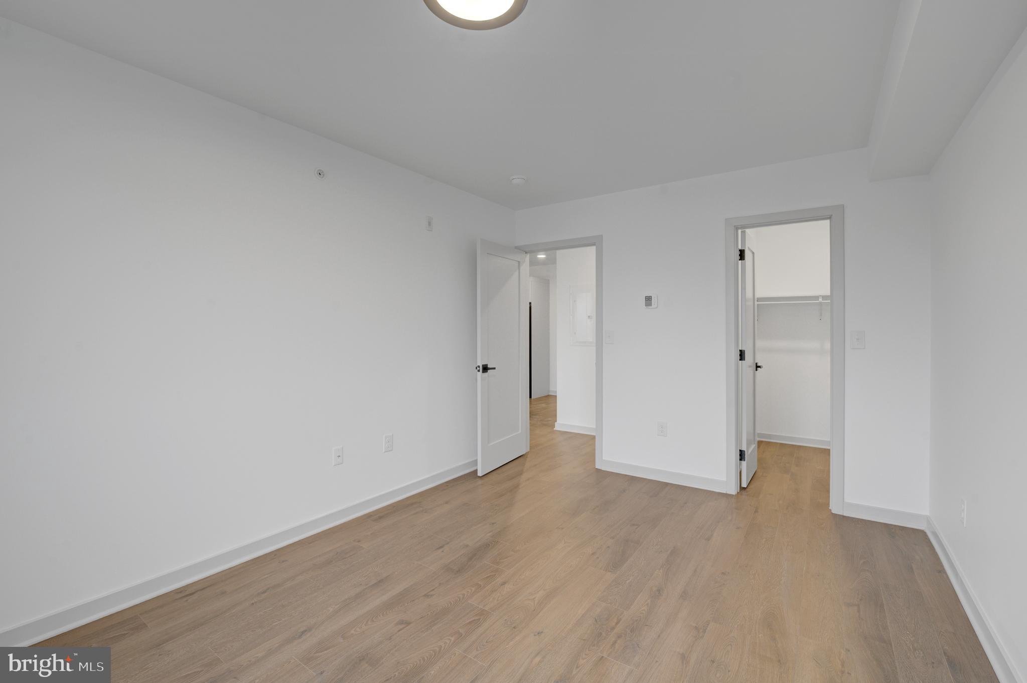 ROXBOROUGH - Residential Lease