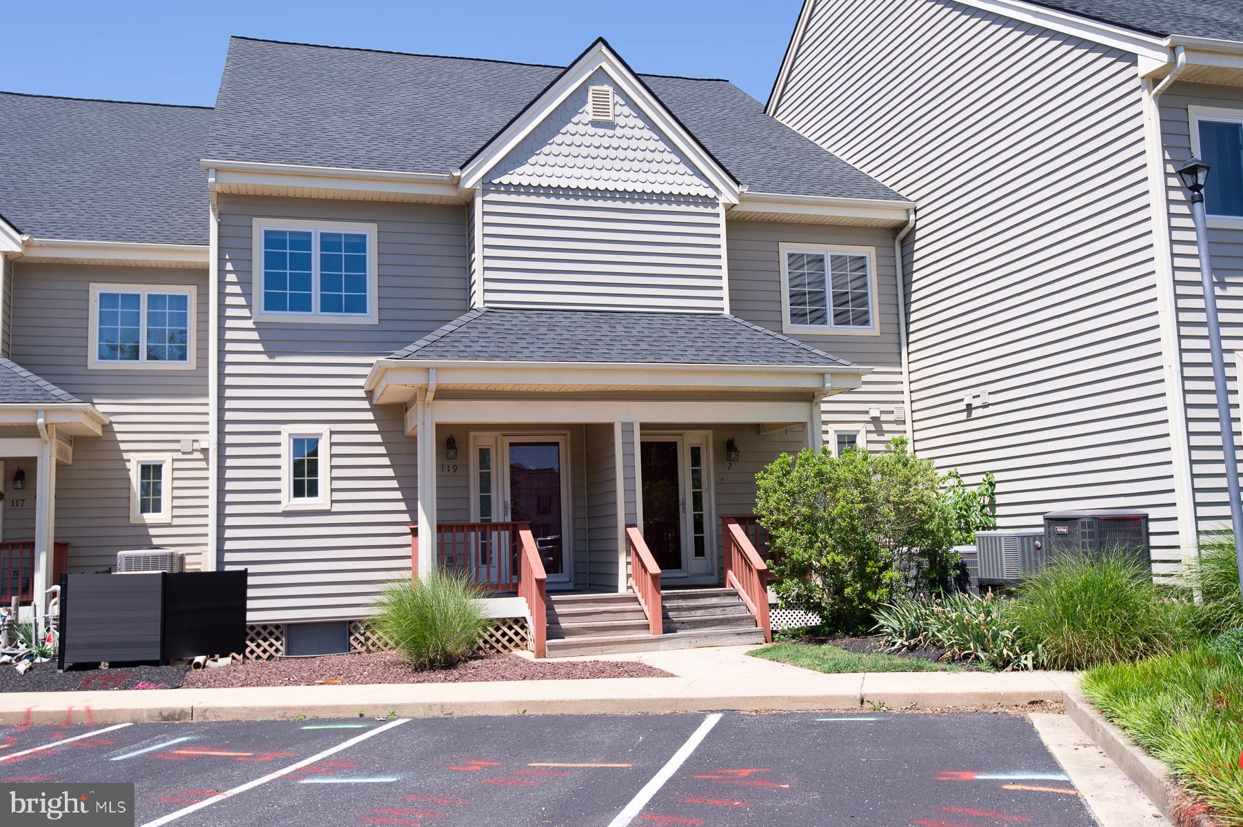 101 MAIN STREET 121