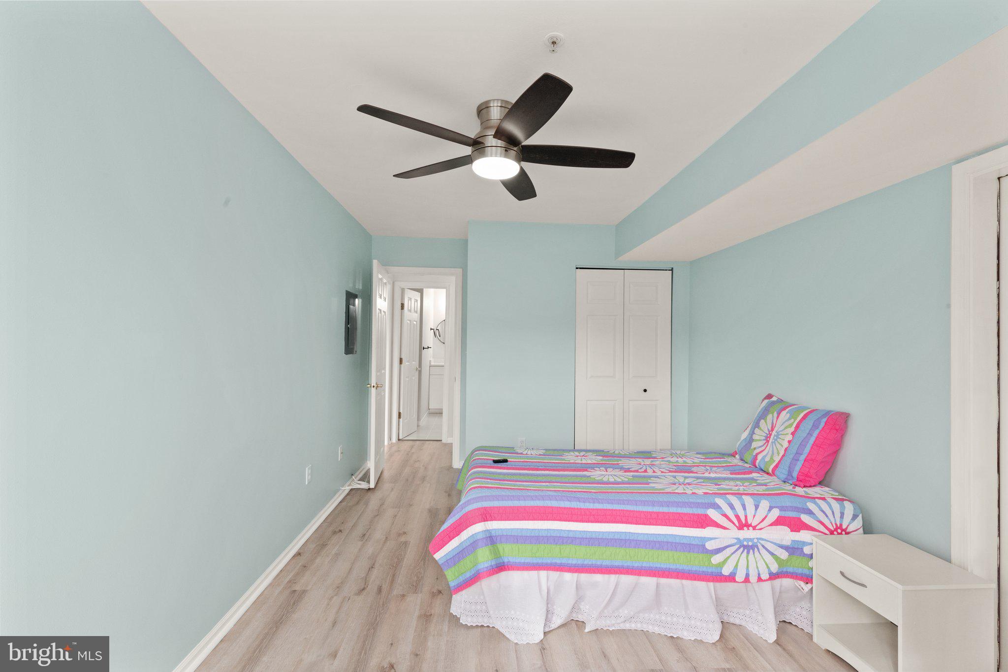 ENGLISH COUNTRY MANOR - Residential