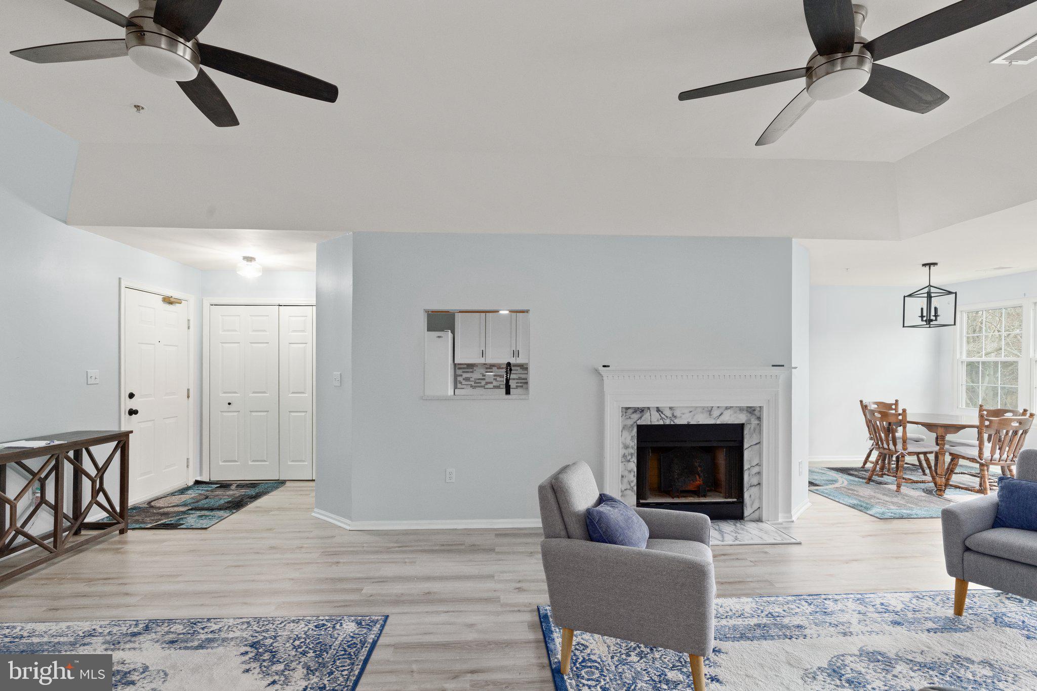 ENGLISH COUNTRY MANOR - Residential