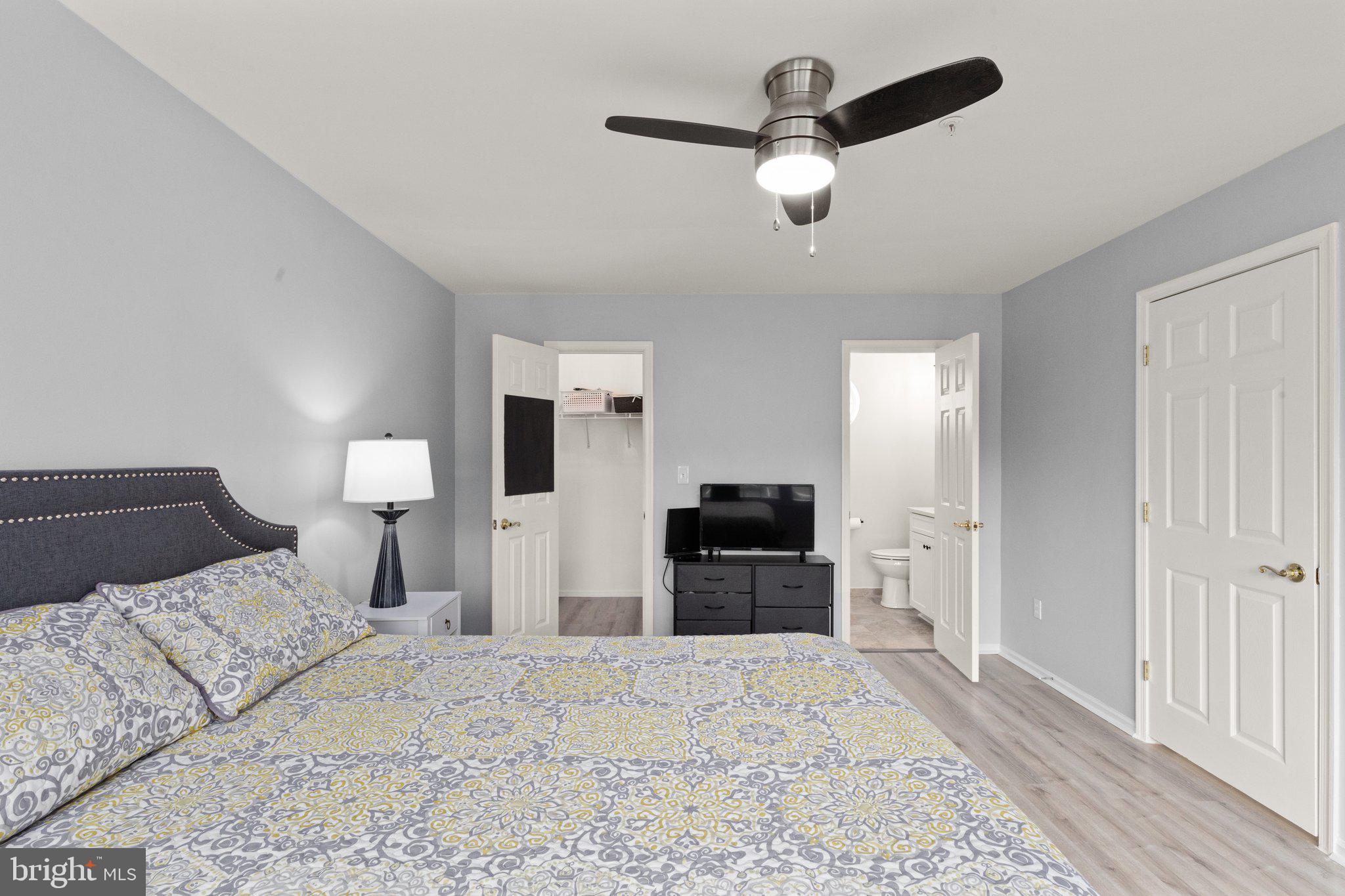 ENGLISH COUNTRY MANOR - Residential