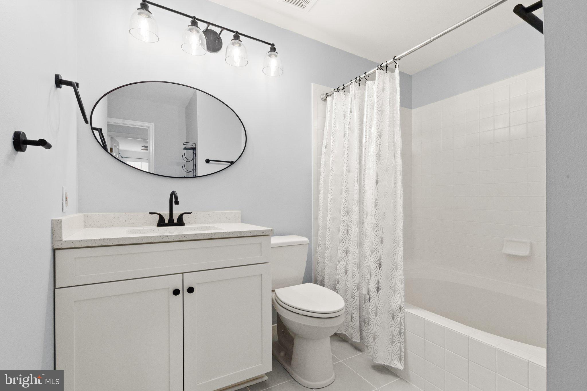 ENGLISH COUNTRY MANOR - Residential