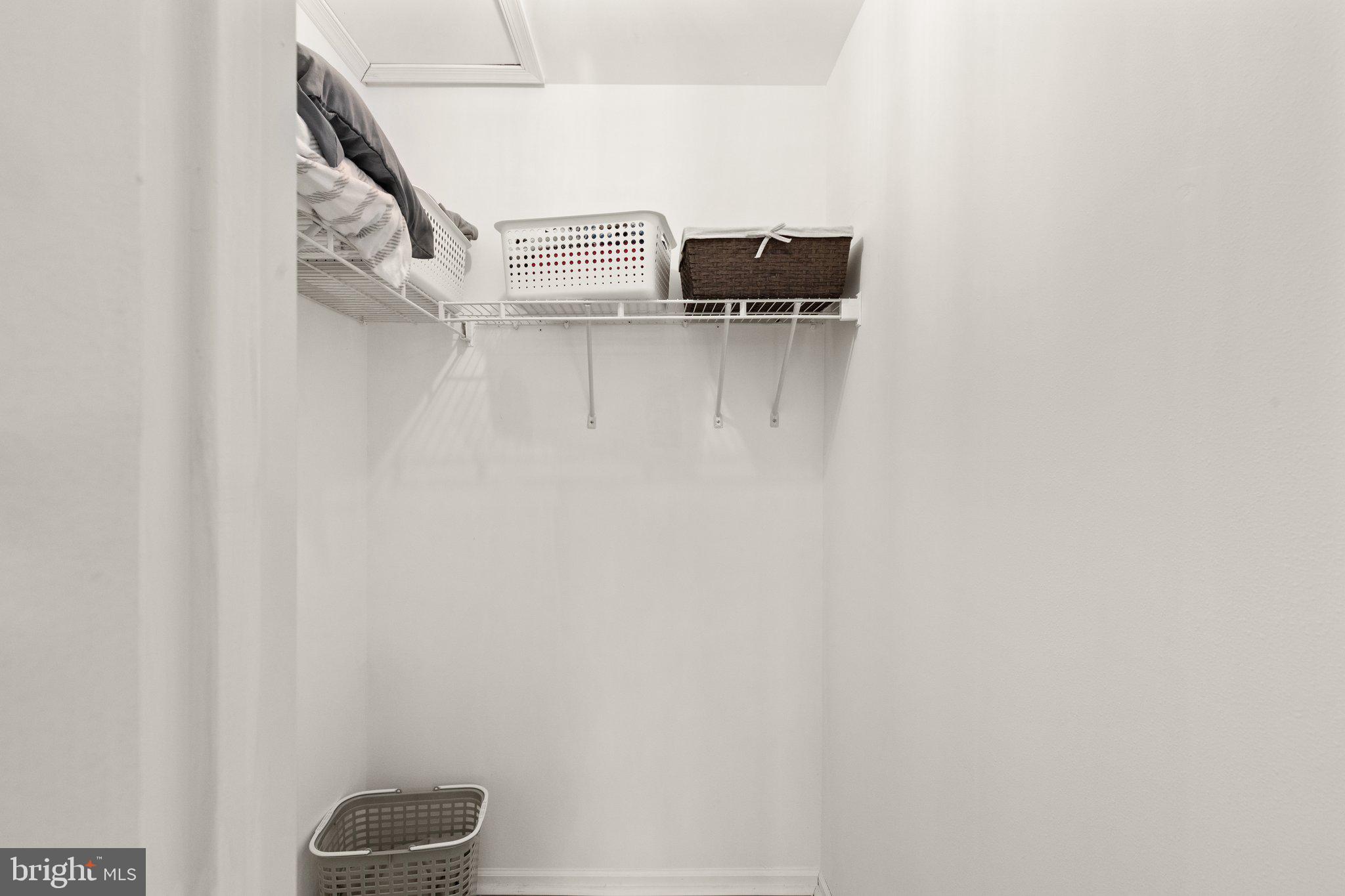 ENGLISH COUNTRY MANOR - Residential