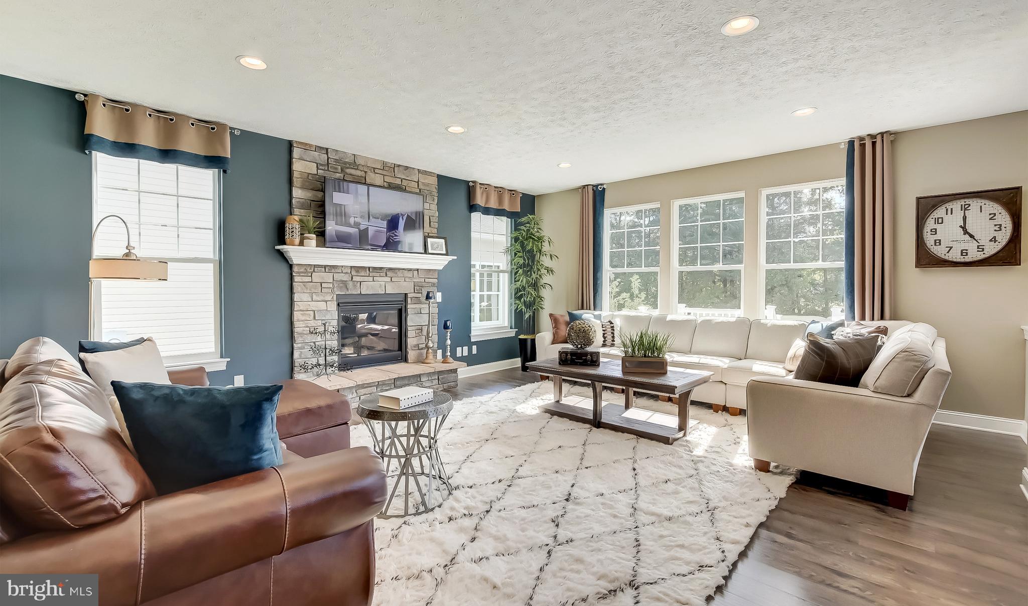 GRACE MEADOWS - Residential