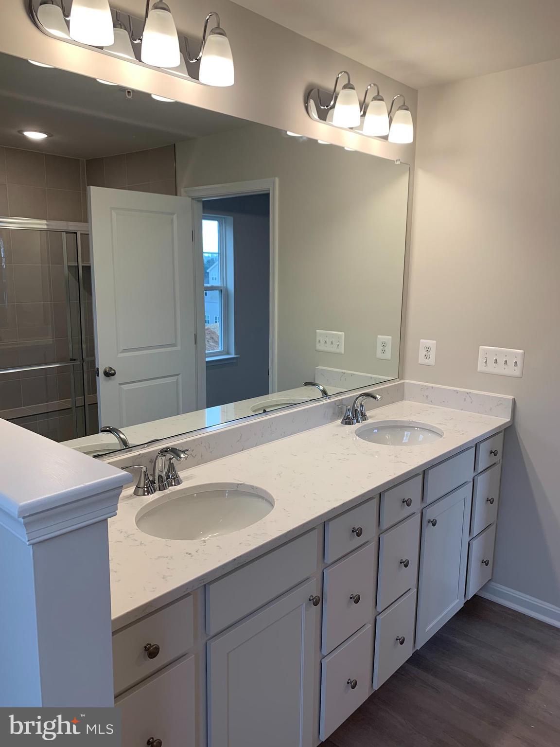 GRACE MEADOWS - Residential