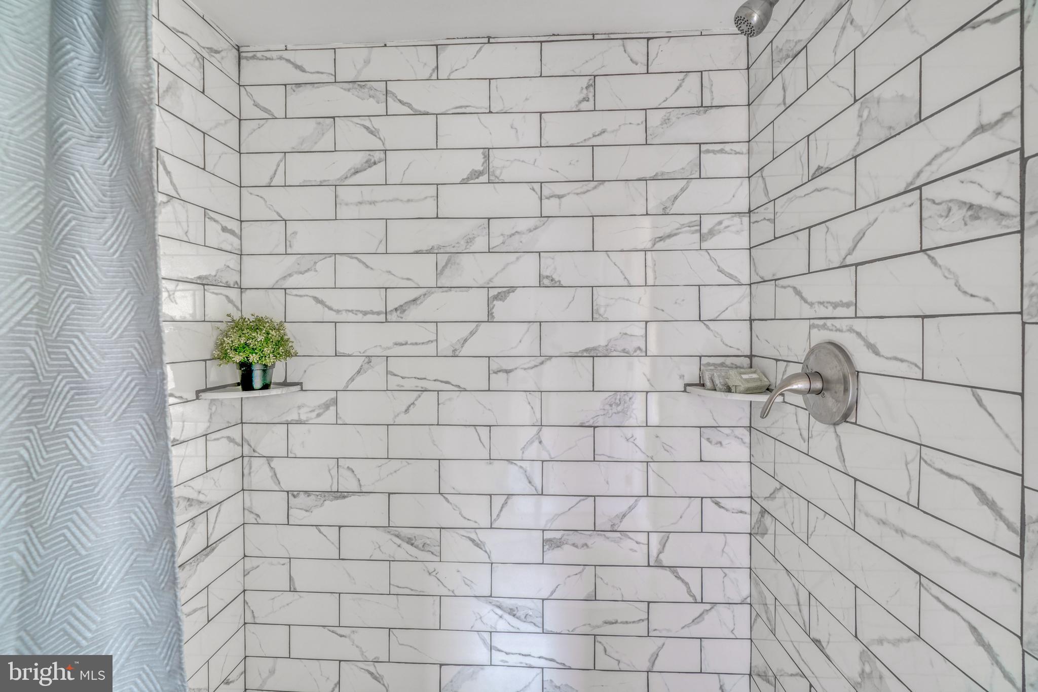 IDLEWYLDE - Residential