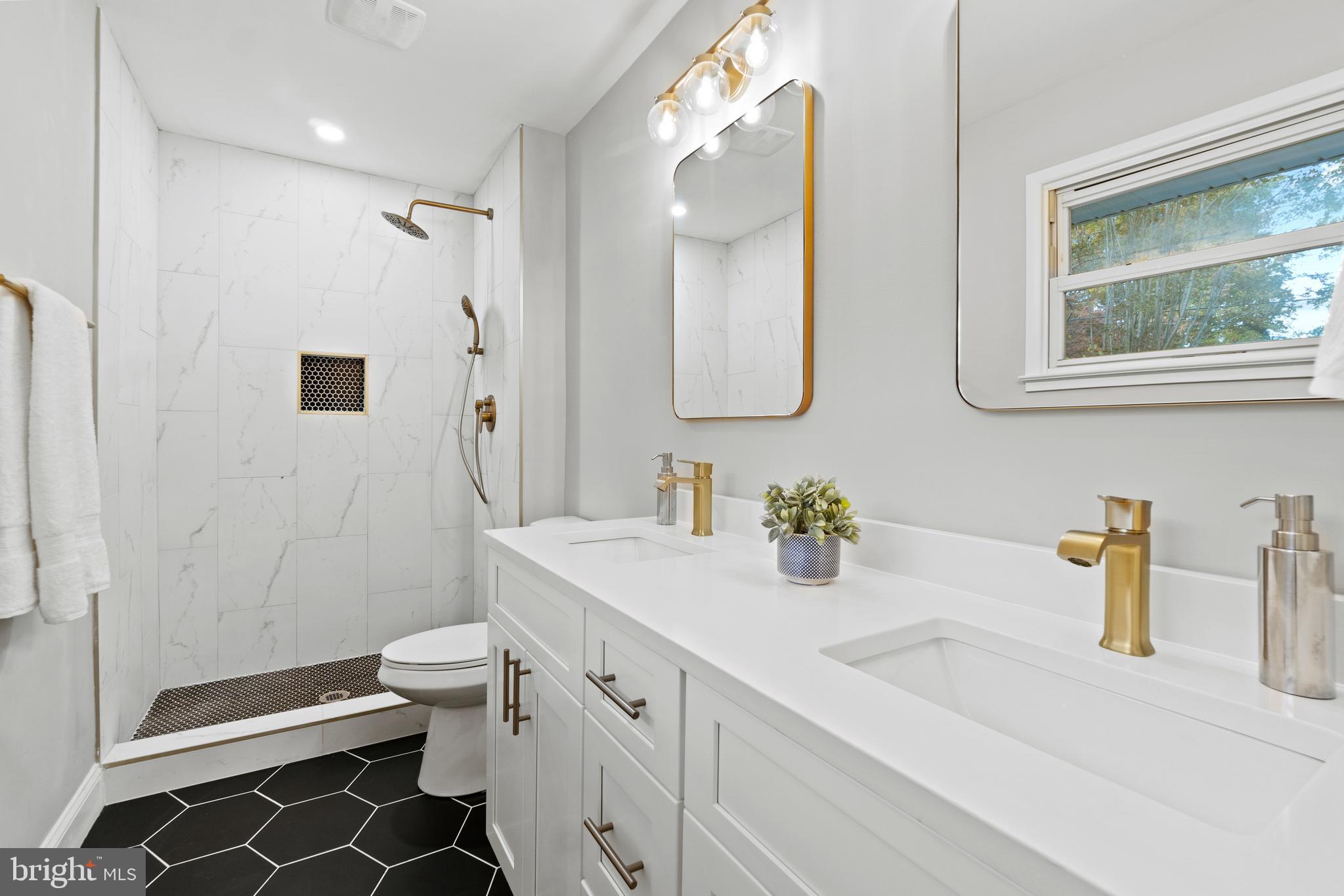 RAVENSWORTH - Residential