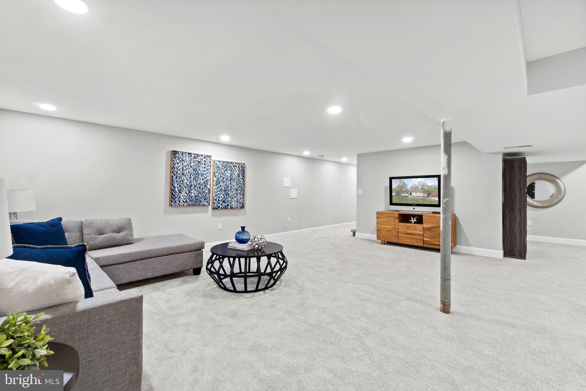 RAVENSWORTH - Residential