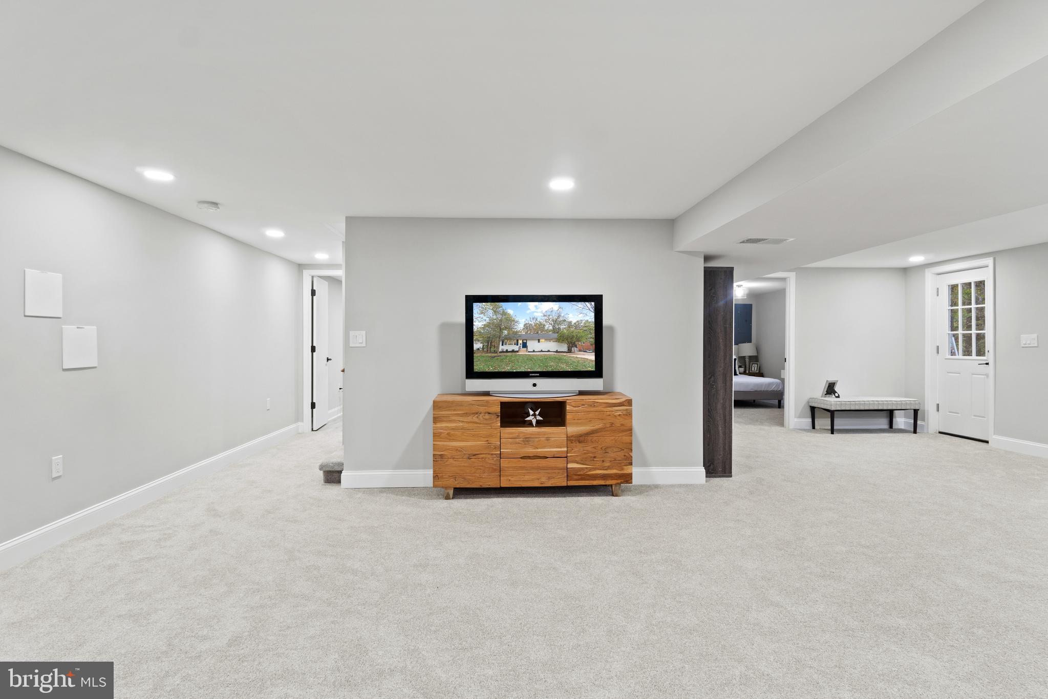 RAVENSWORTH - Residential