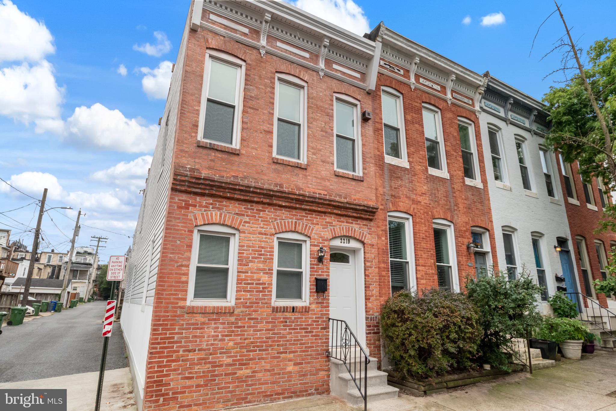 BUTCHERS HILL - Residential Lease