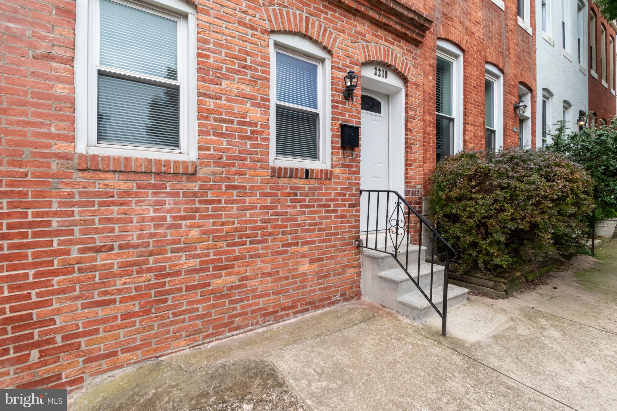 BUTCHERS HILL - Residential Lease