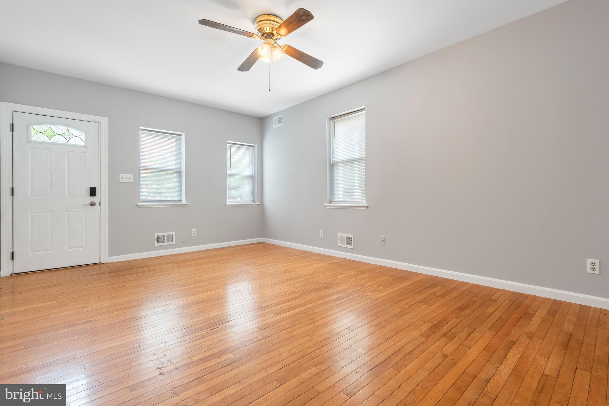 BUTCHERS HILL - Residential Lease