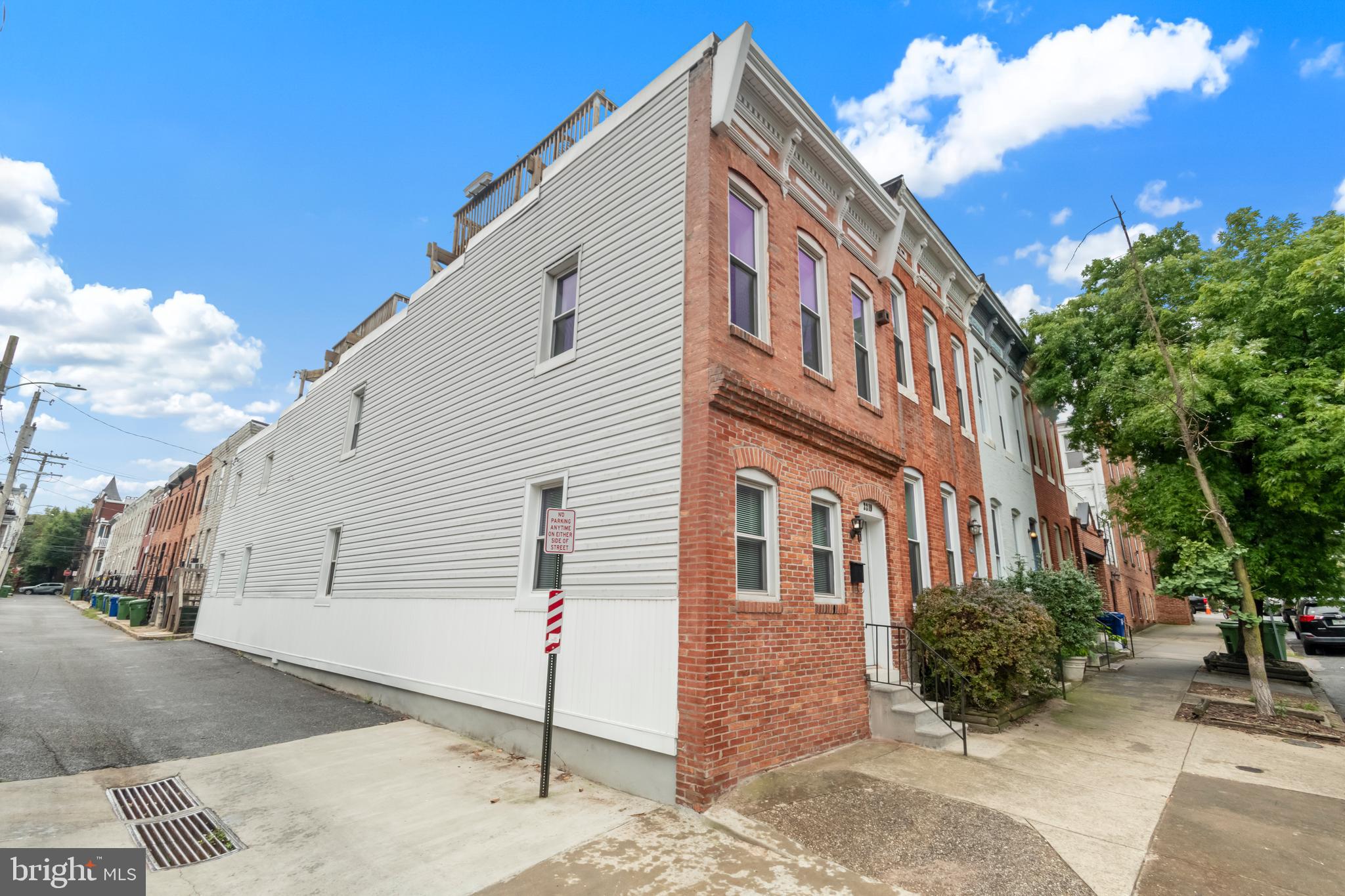 BUTCHERS HILL - Residential Lease