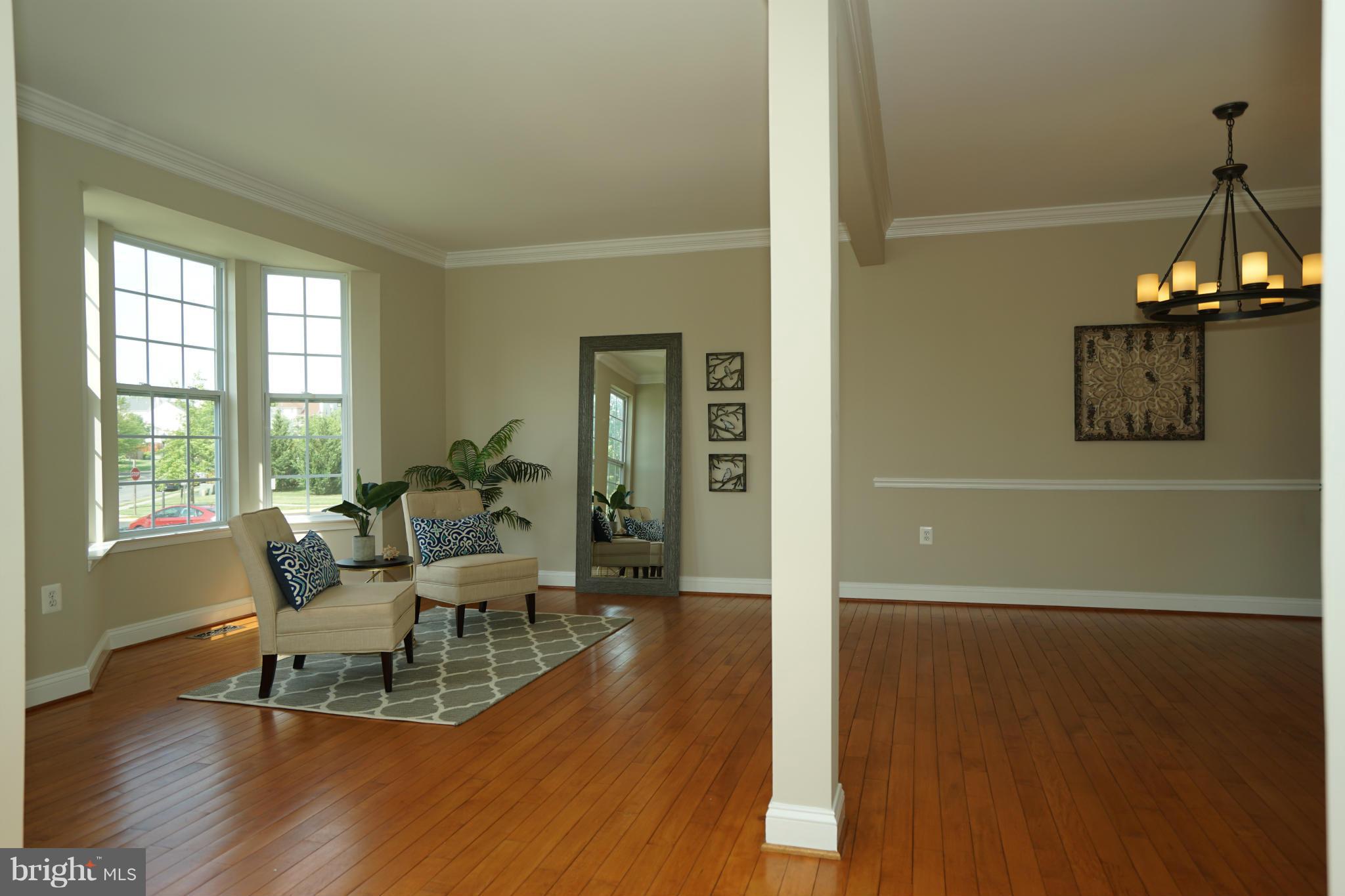 POTOMAC CROSSING - Residential