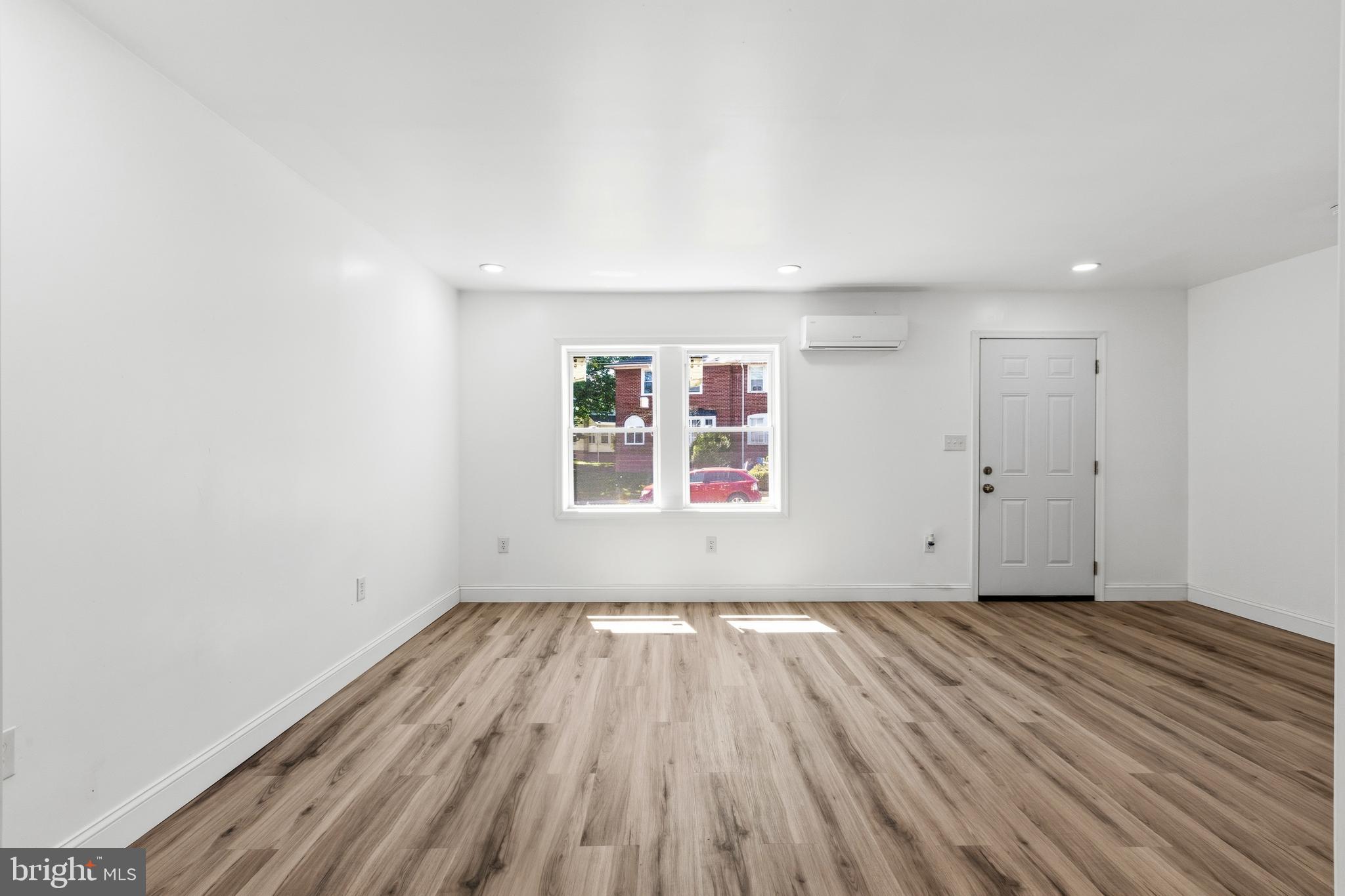 SUN HILL - Residential