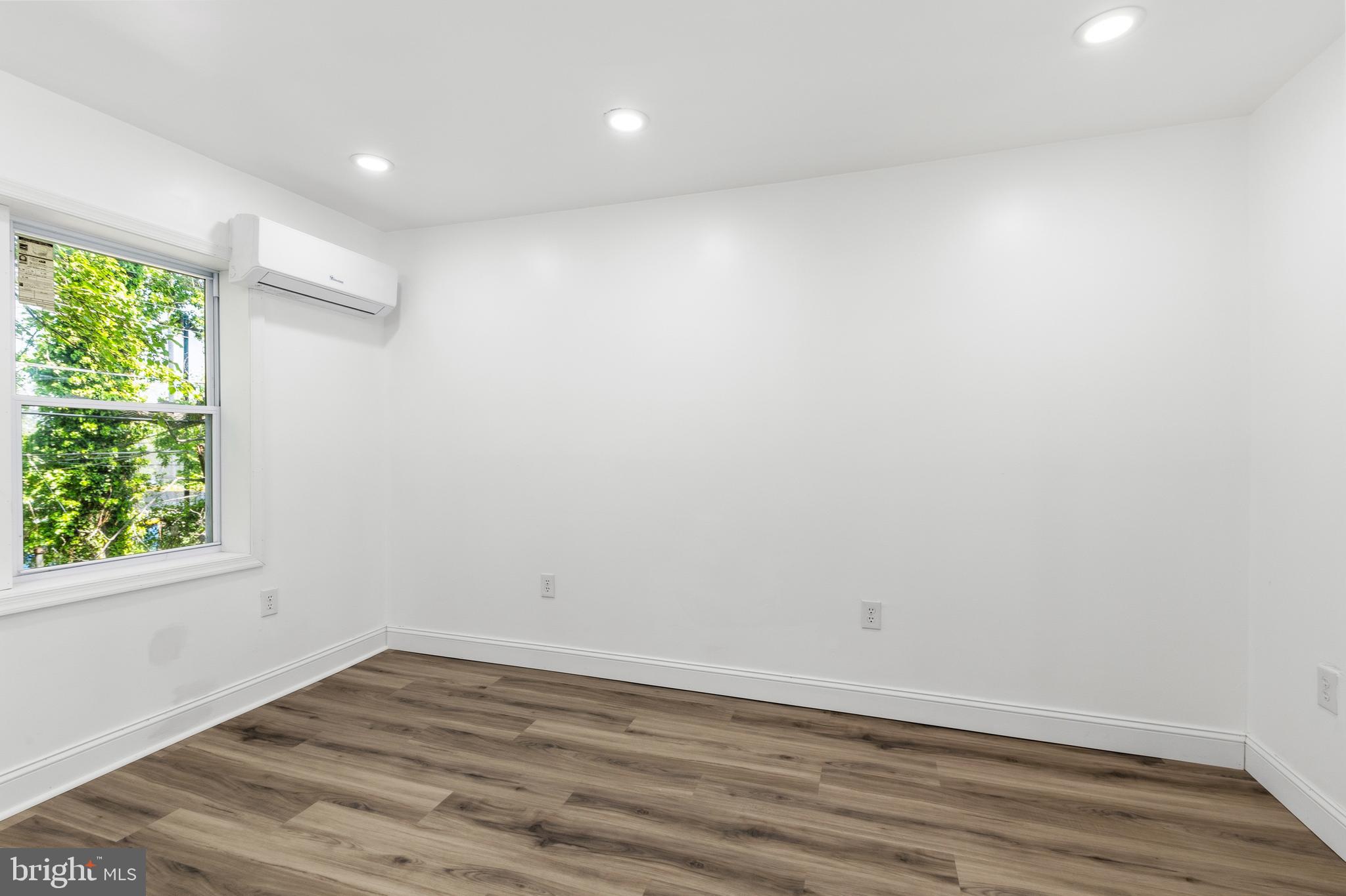 SUN HILL - Residential