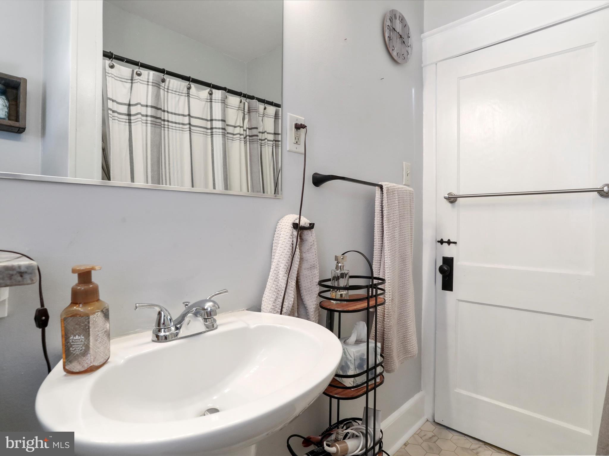 NORTH END - Residential