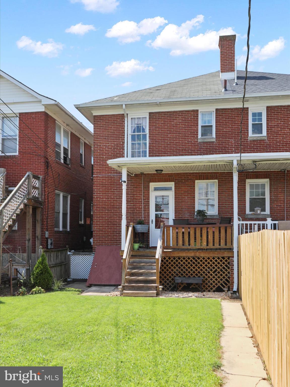 NORTH END - Residential