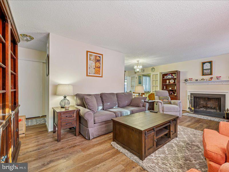 ROSSMOOR MUTUAL #13 - Residential