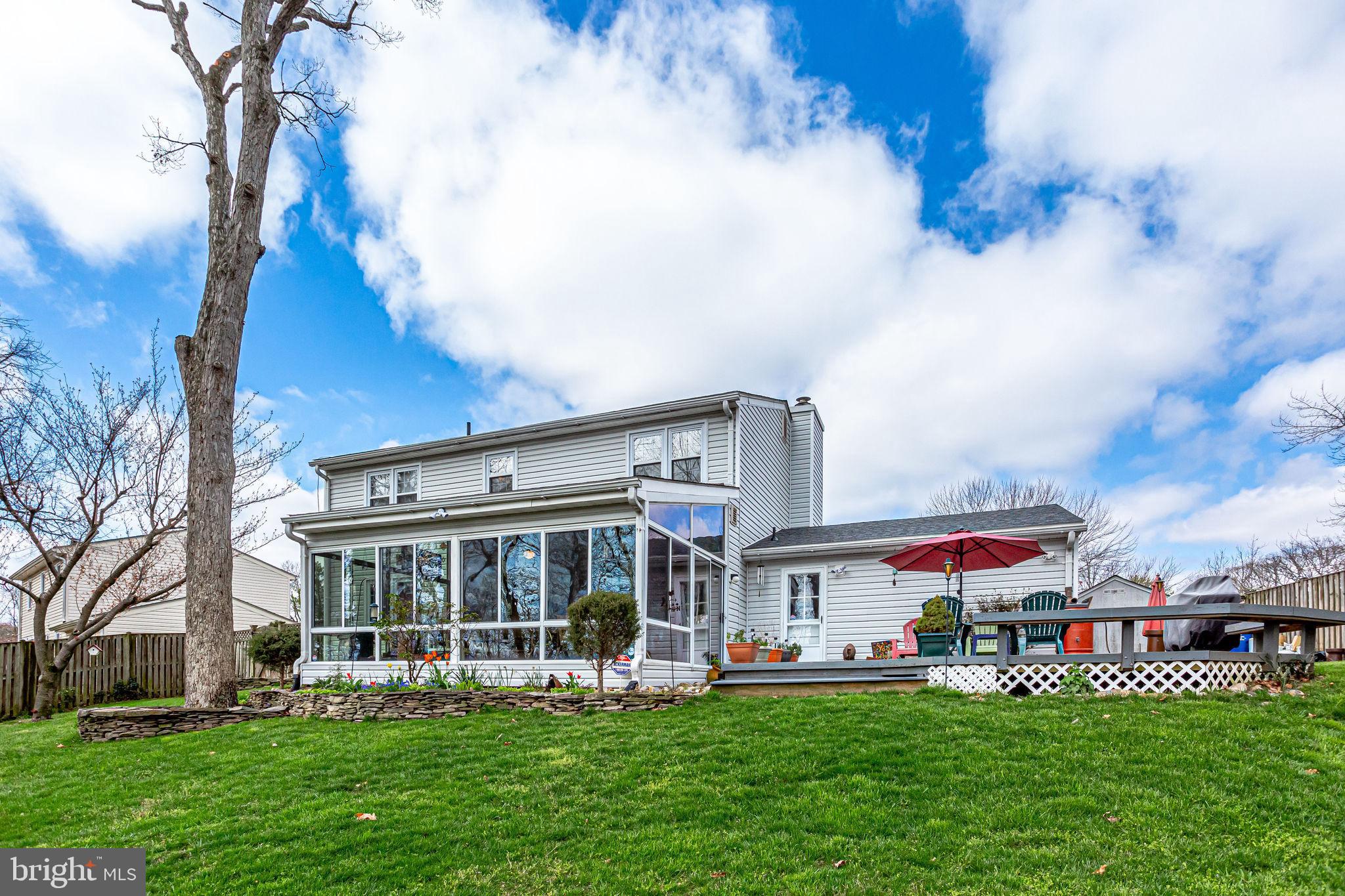 NORTON SQUARE - Residential